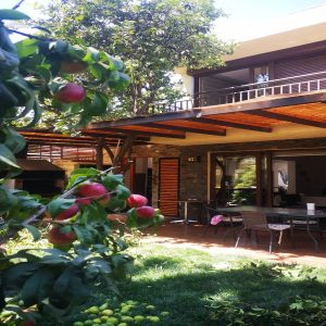 Amplia y Luminosa Casa En Venta, Gredos, Las Condes