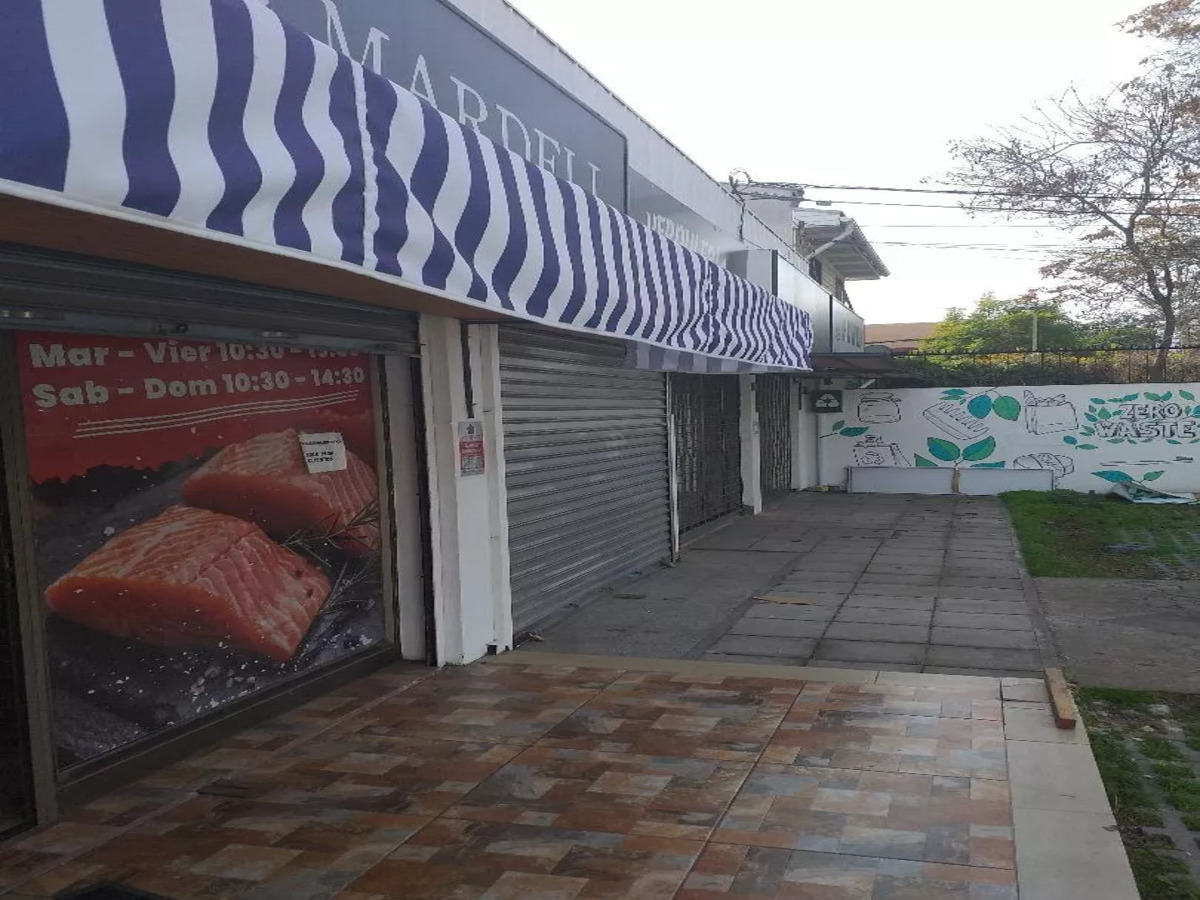 Local Comercial, Av. Chesterton, Las Condes